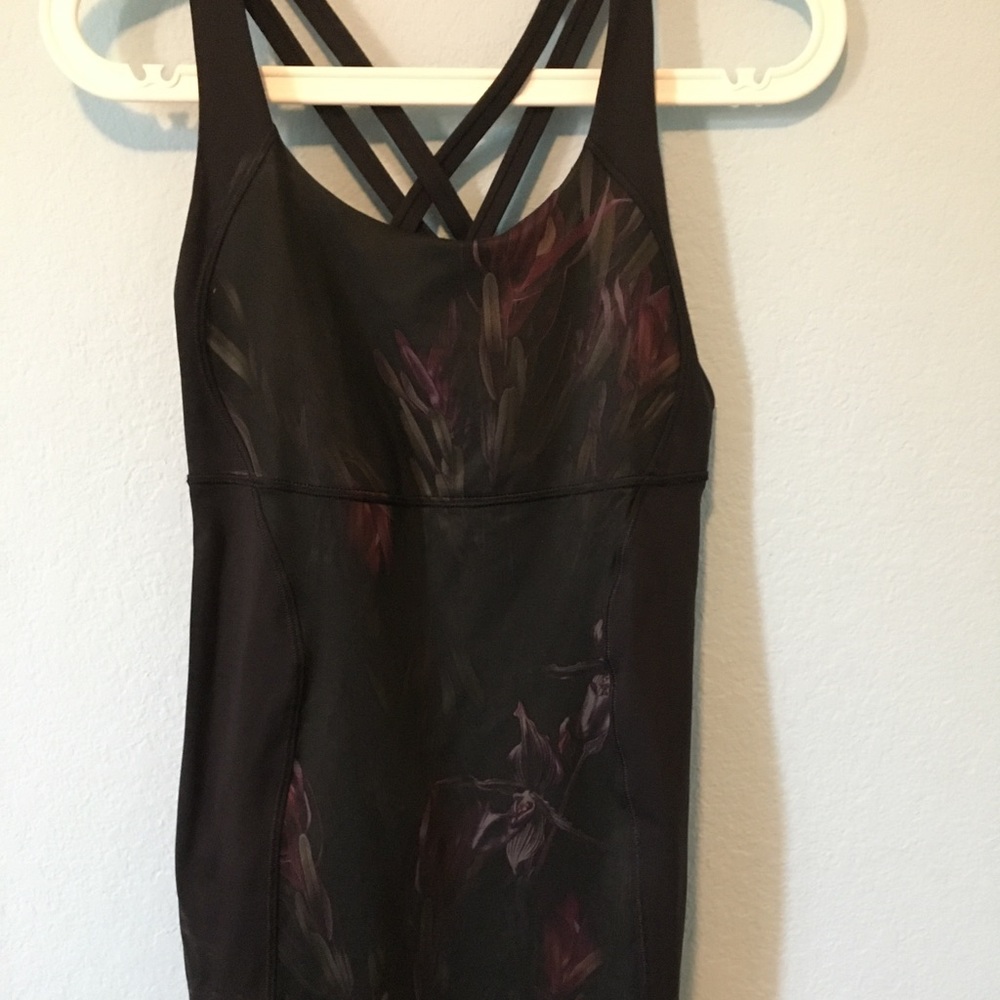 EUC Lululemon racerback tank